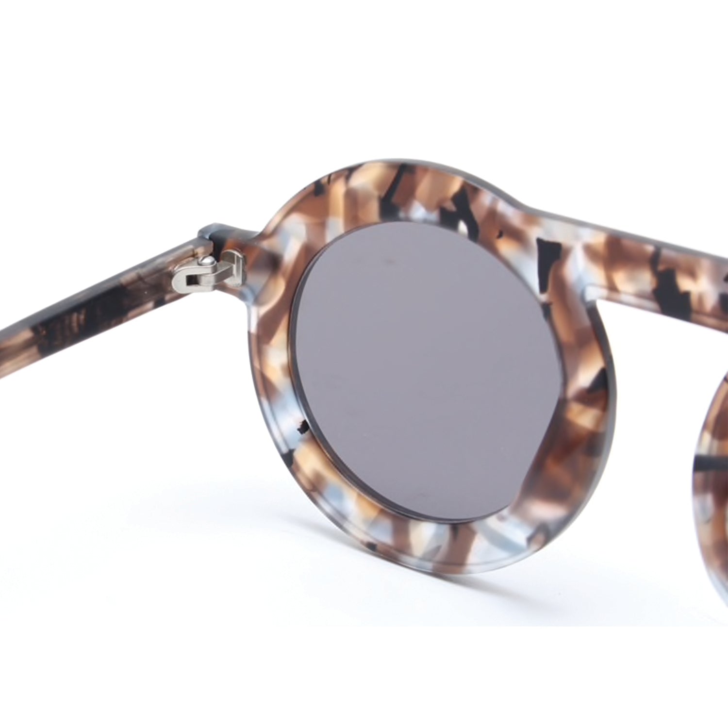 taxxon_SUNGLASSES