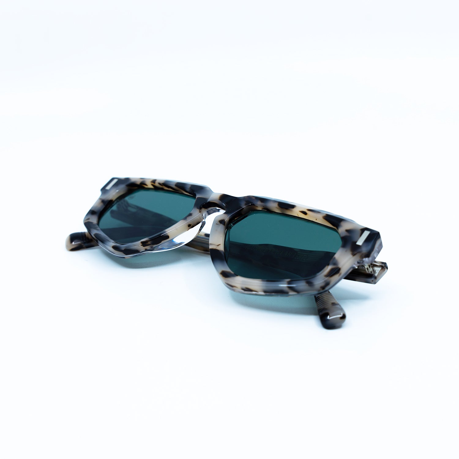 Avitio Sunglasses with Cream Frame & Green Lens