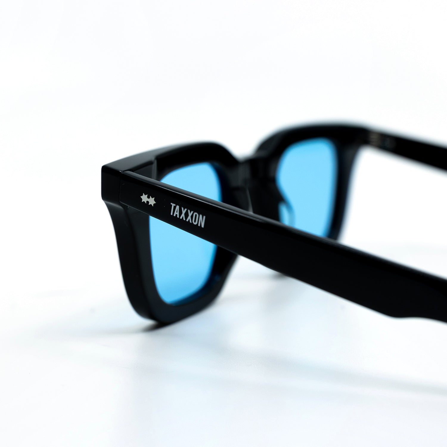 Zid Black Light Blue