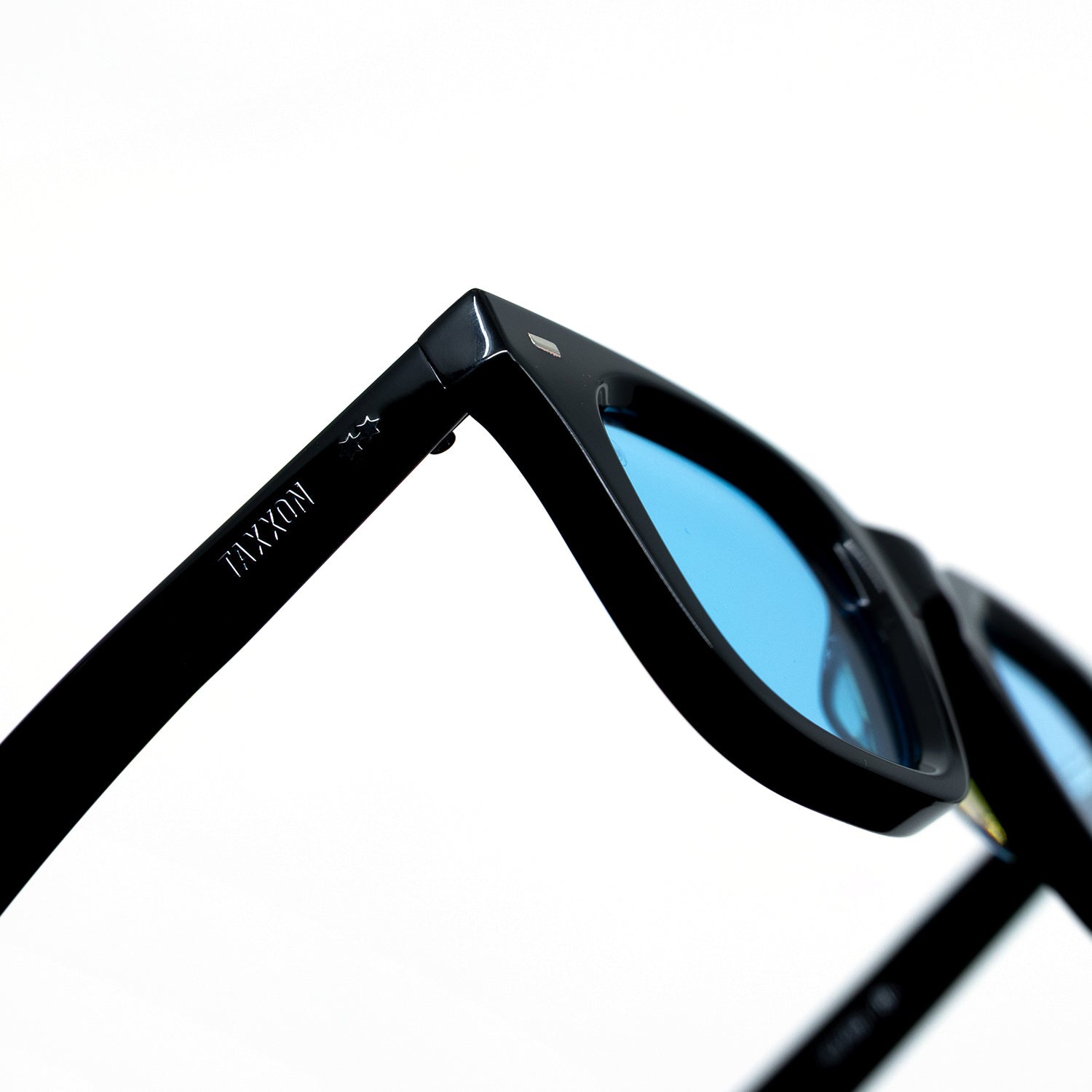 Zid Black Light Blue
