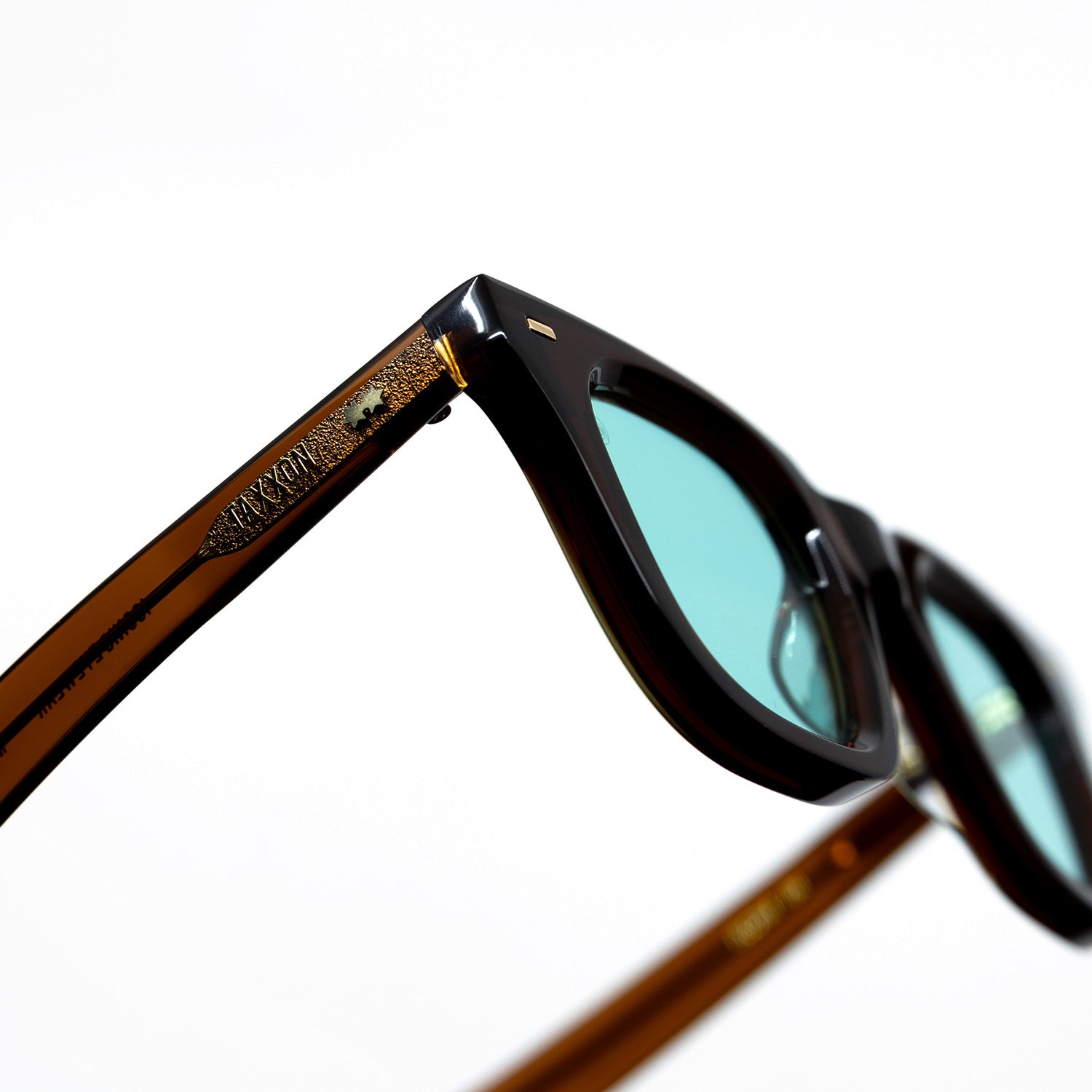 Zid Brown Aqua