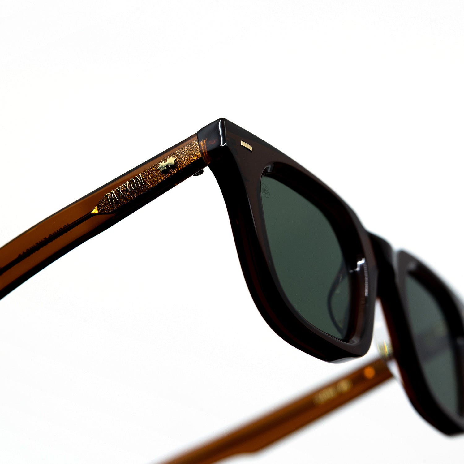 Zid Brown Green