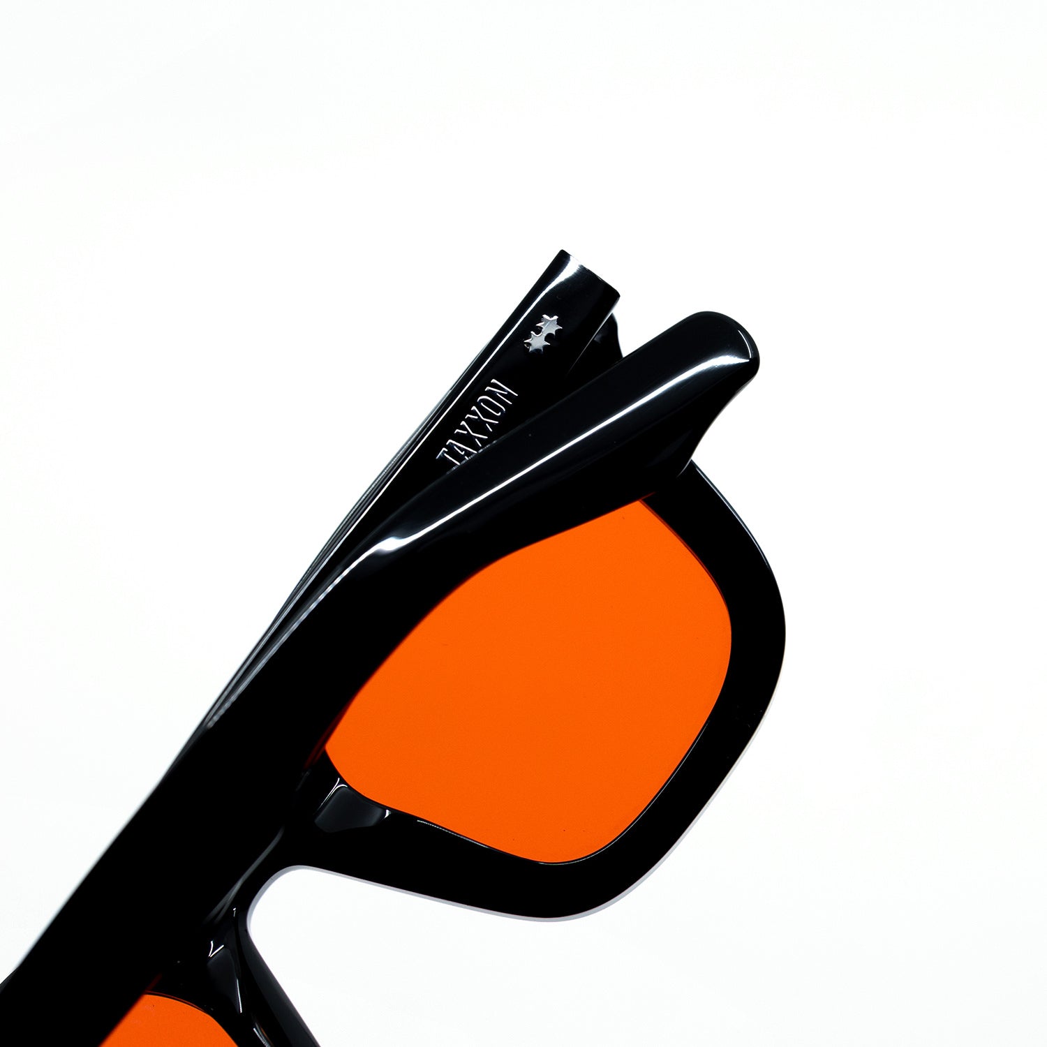 Zid Black Red