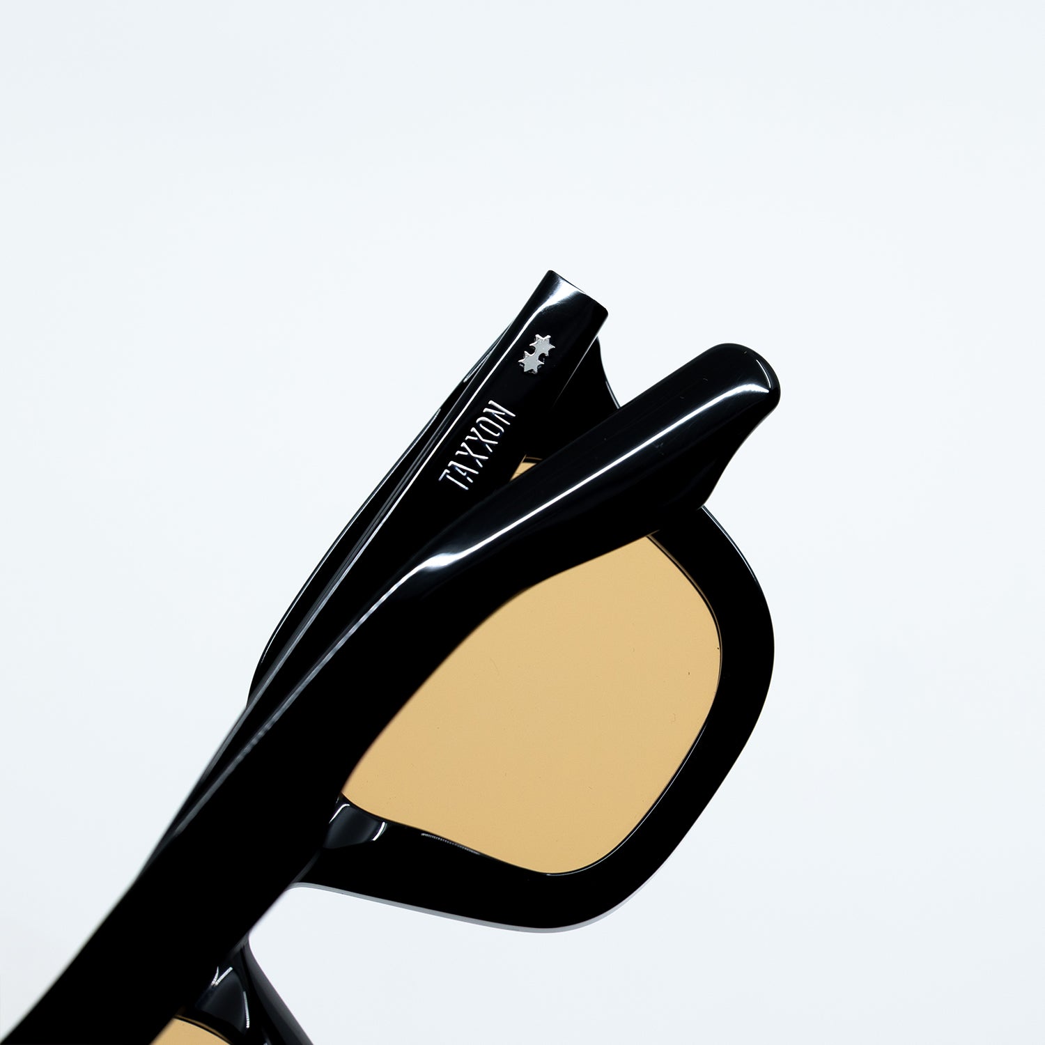 Zid Sunglasses with Black Frame & Brown Lens