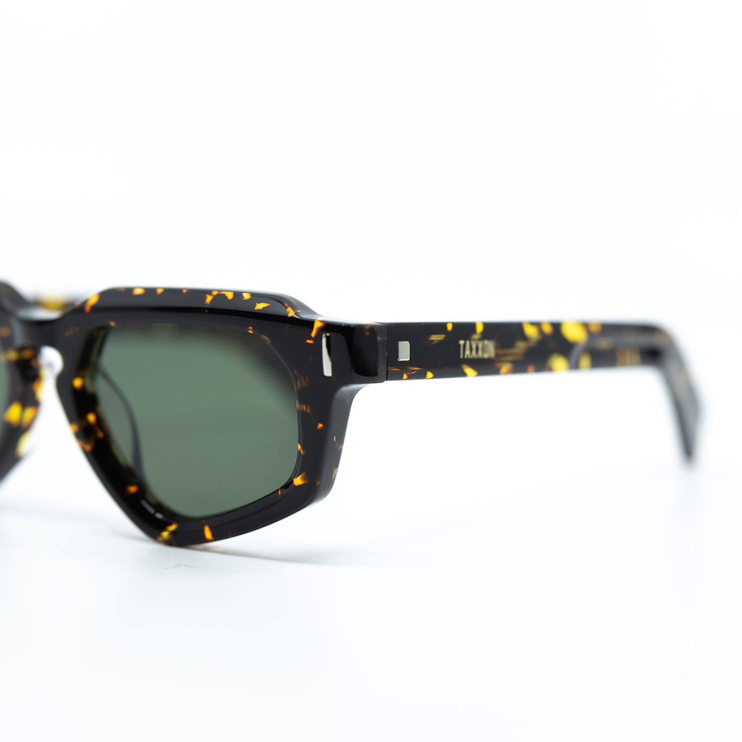 Avitio Sunglasses with Havana Frame & Green Lens