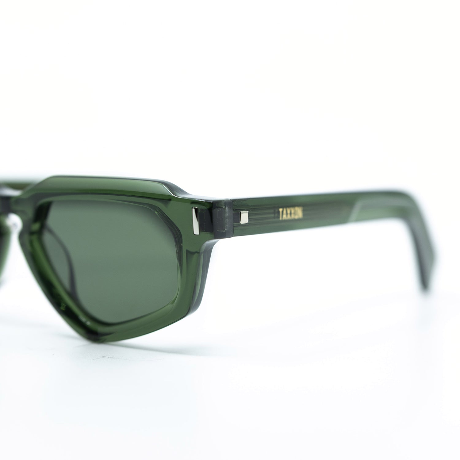 Avitio Sunglasses with Olive Frame & Green Lens
