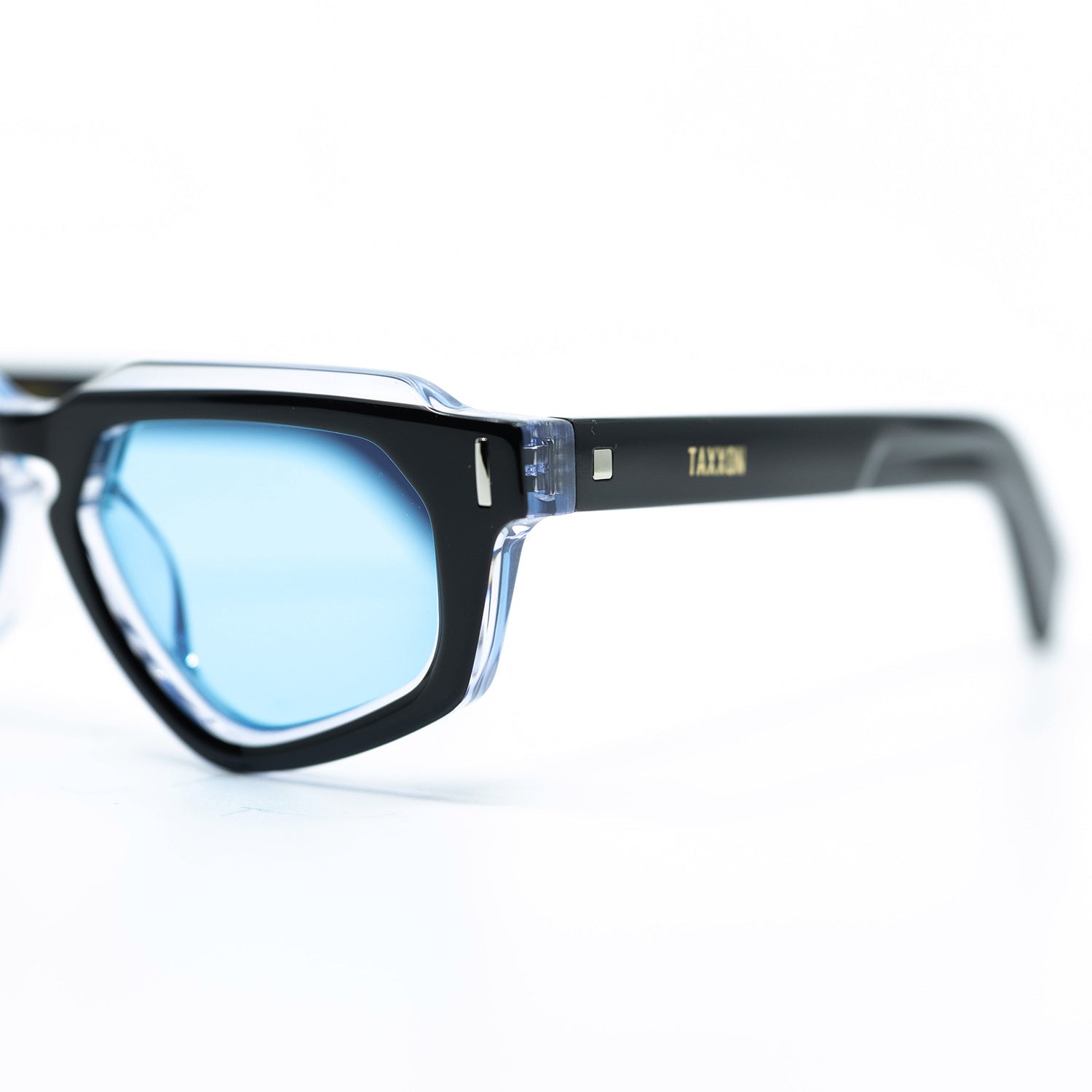 Avitio Sunglasses with Black Frame & Light Blue Lens