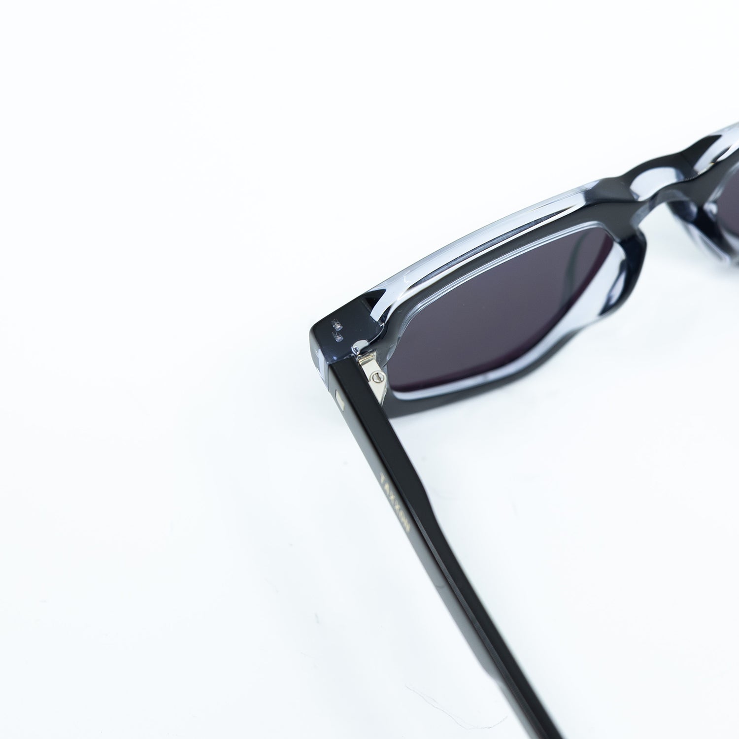 Avitio Sunglasses with Black Frame & Black Lens