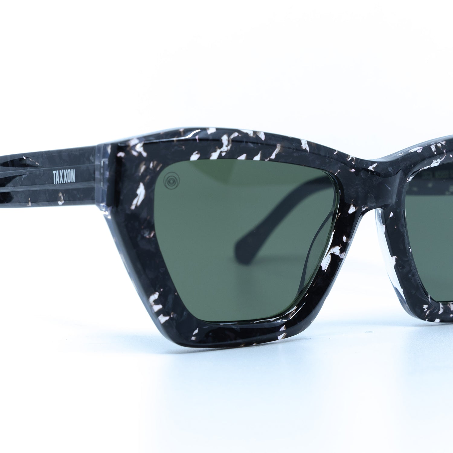 Osca Sunglasses with Demi Frame & Green Lens