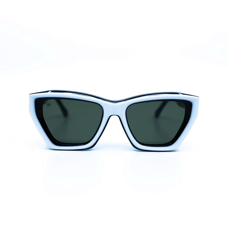 Osca White Green