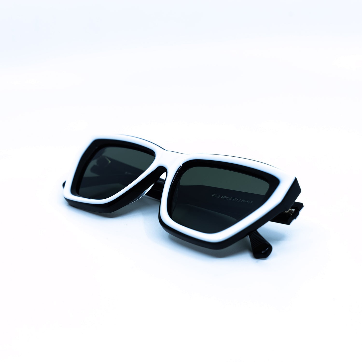 Osca Sunglasses with White Frame & Green Lens