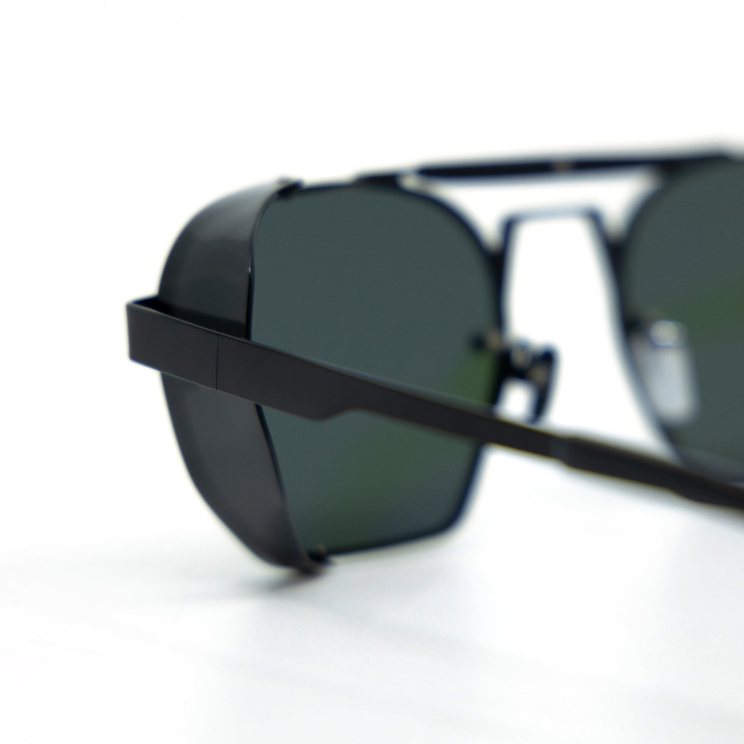 Sully Black Green