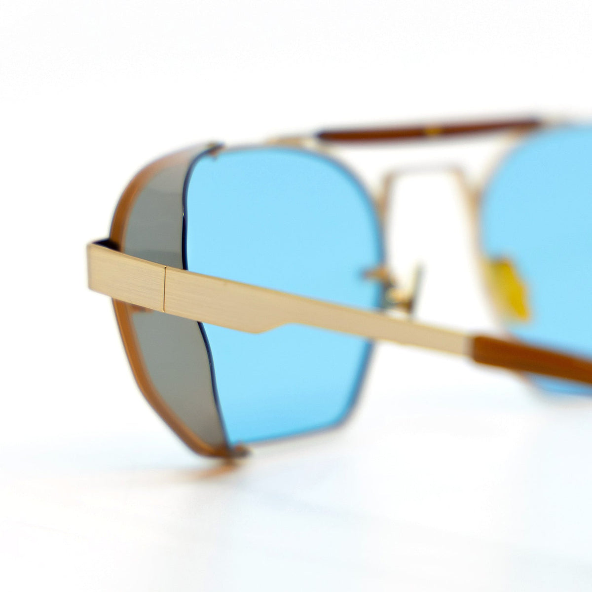 Sully Brown Light Blue