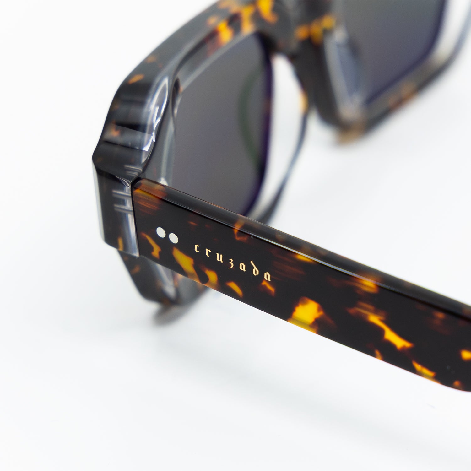 925 Sunglasses with Havana Frame &  Green Lens