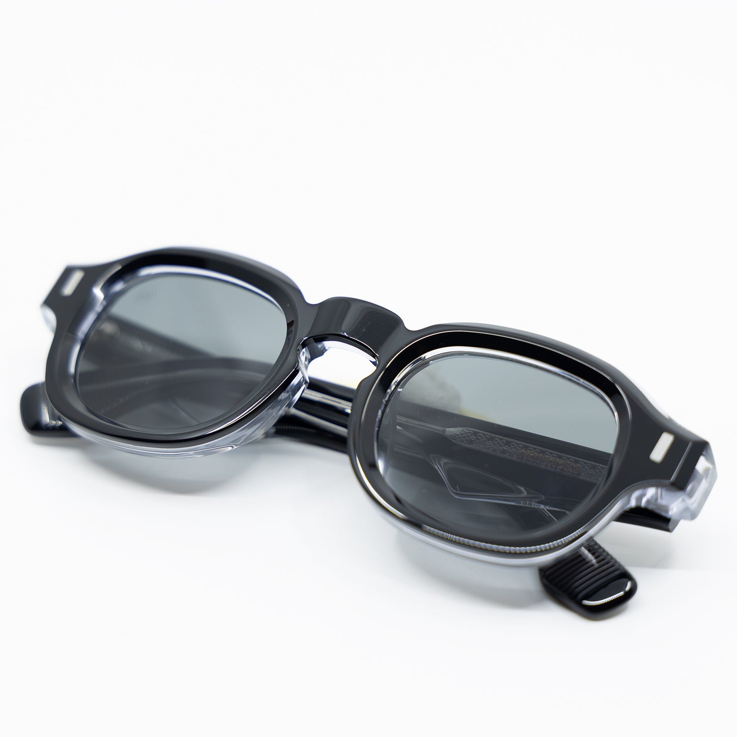 Tom Sunglasses with Black Frame & Black Lens