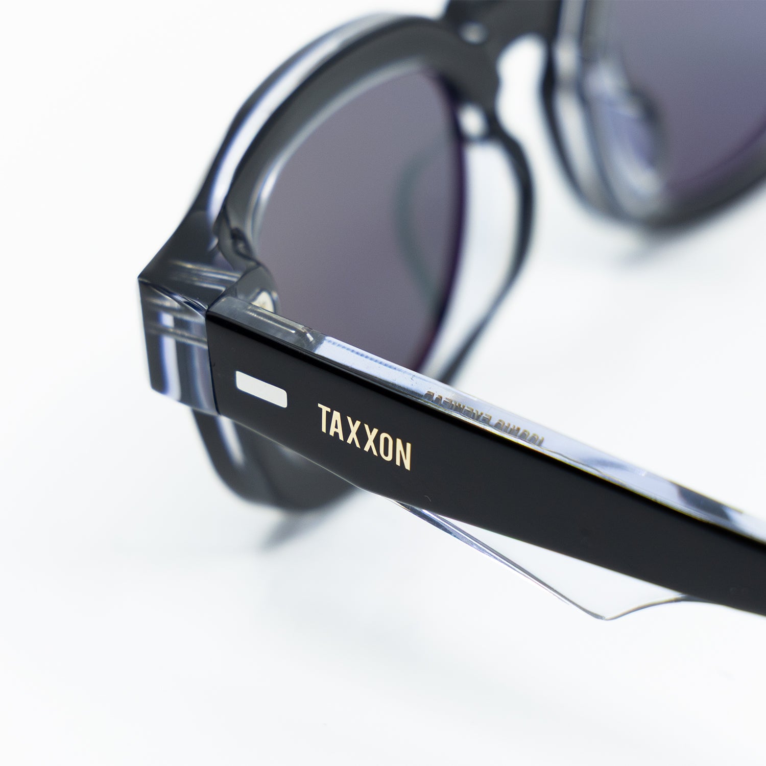 Tom Sunglasses with Black Frame & Black Lens
