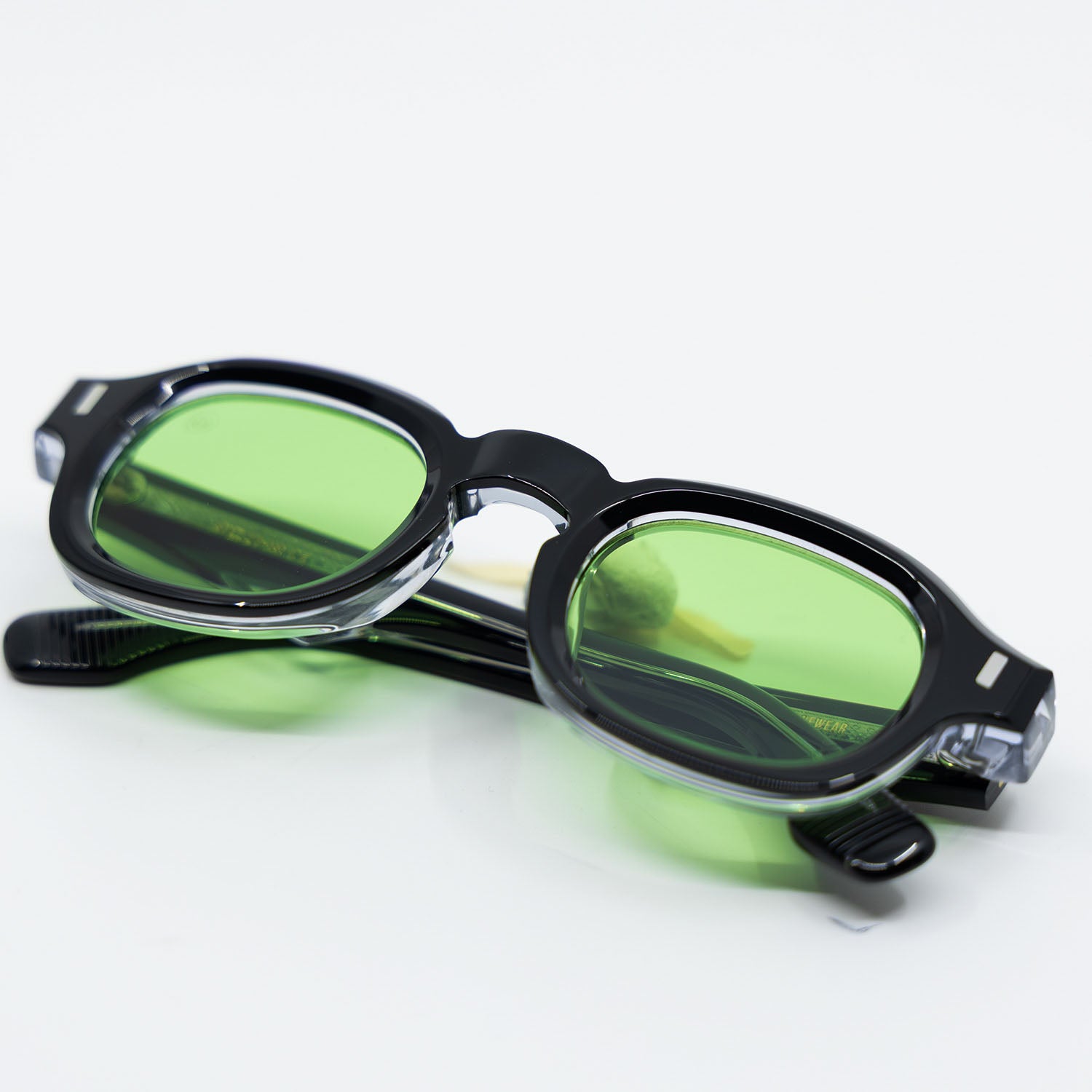 Tom Sunglasses with Black Frame & Green Lens