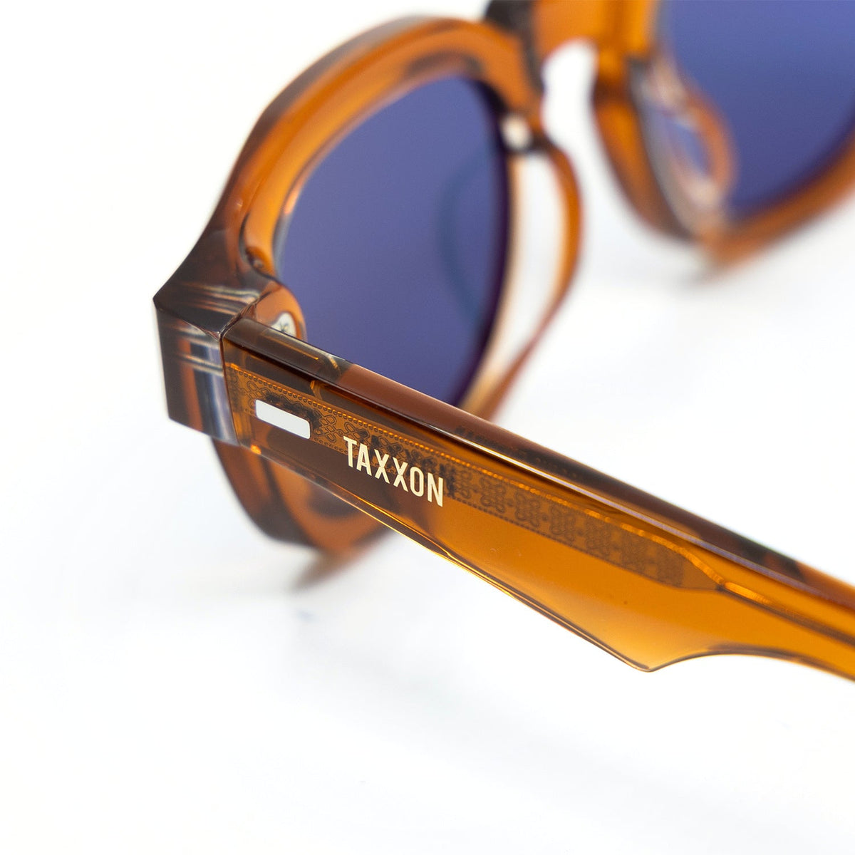 Tom Amber Navy Blue