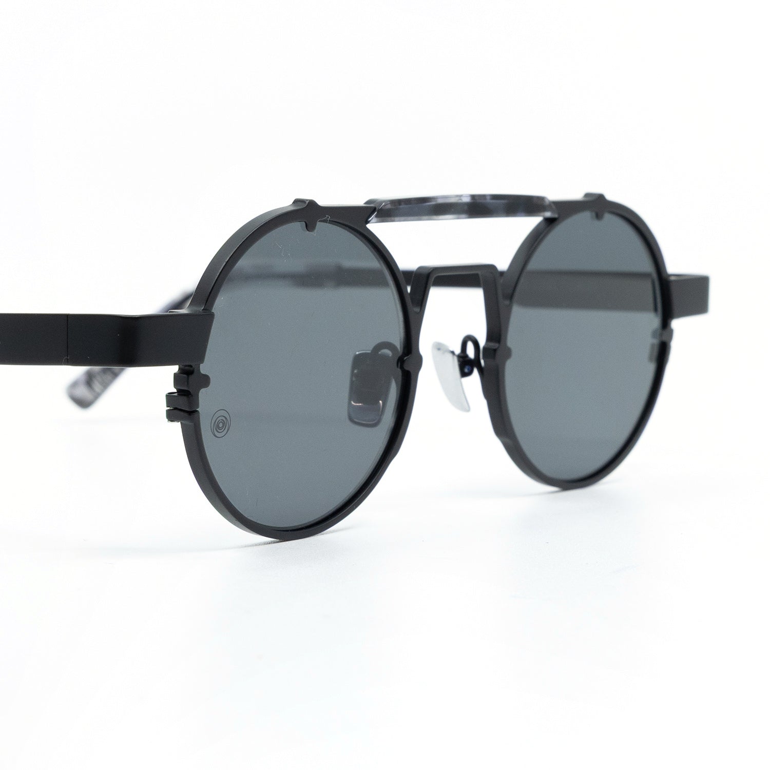 Lennon Black Black