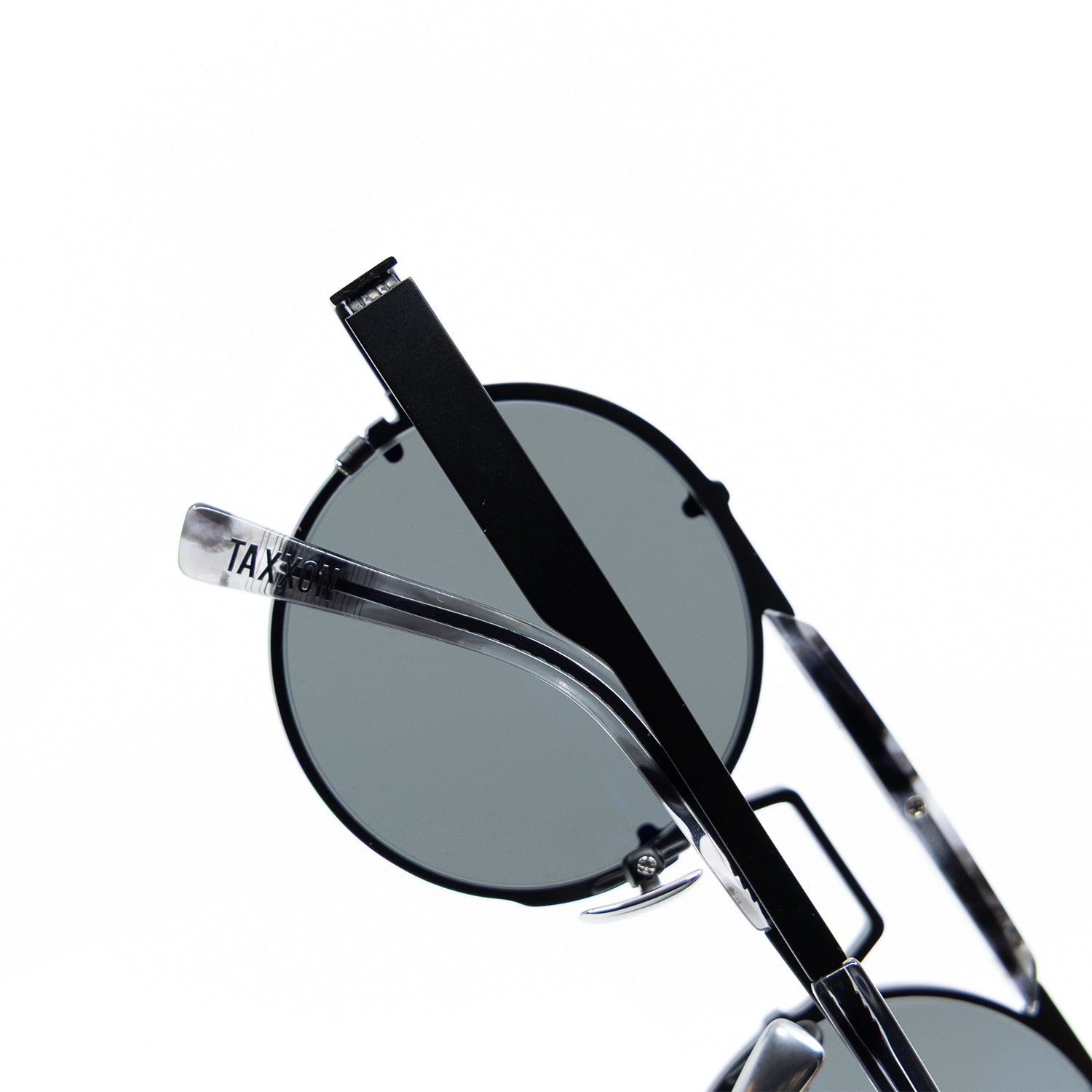 Lennon Black Black