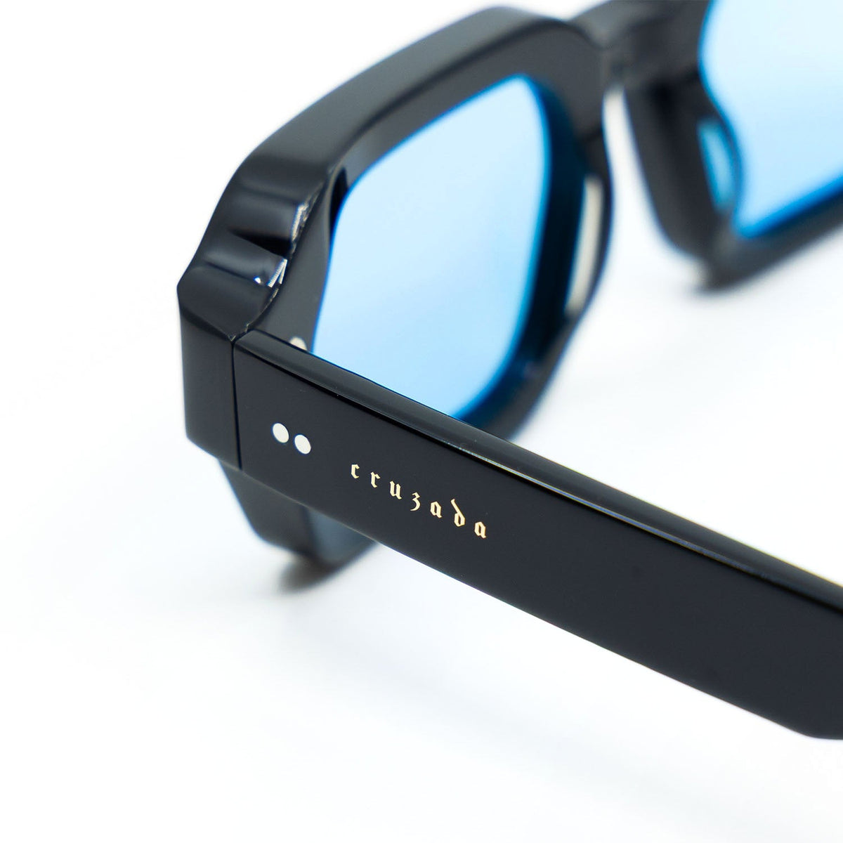 .925 Black Light Blue