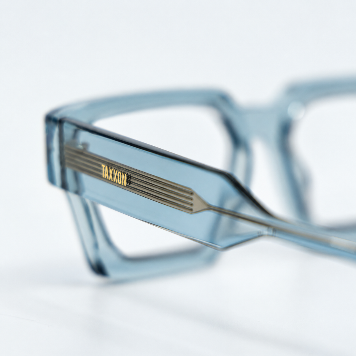 008 Arctic optical frame by Taxxon — detail