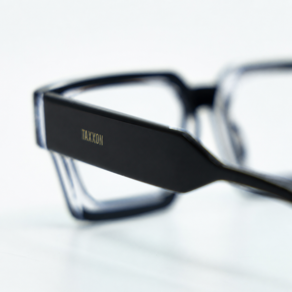 008 Black optical frame by Taxxon — detail