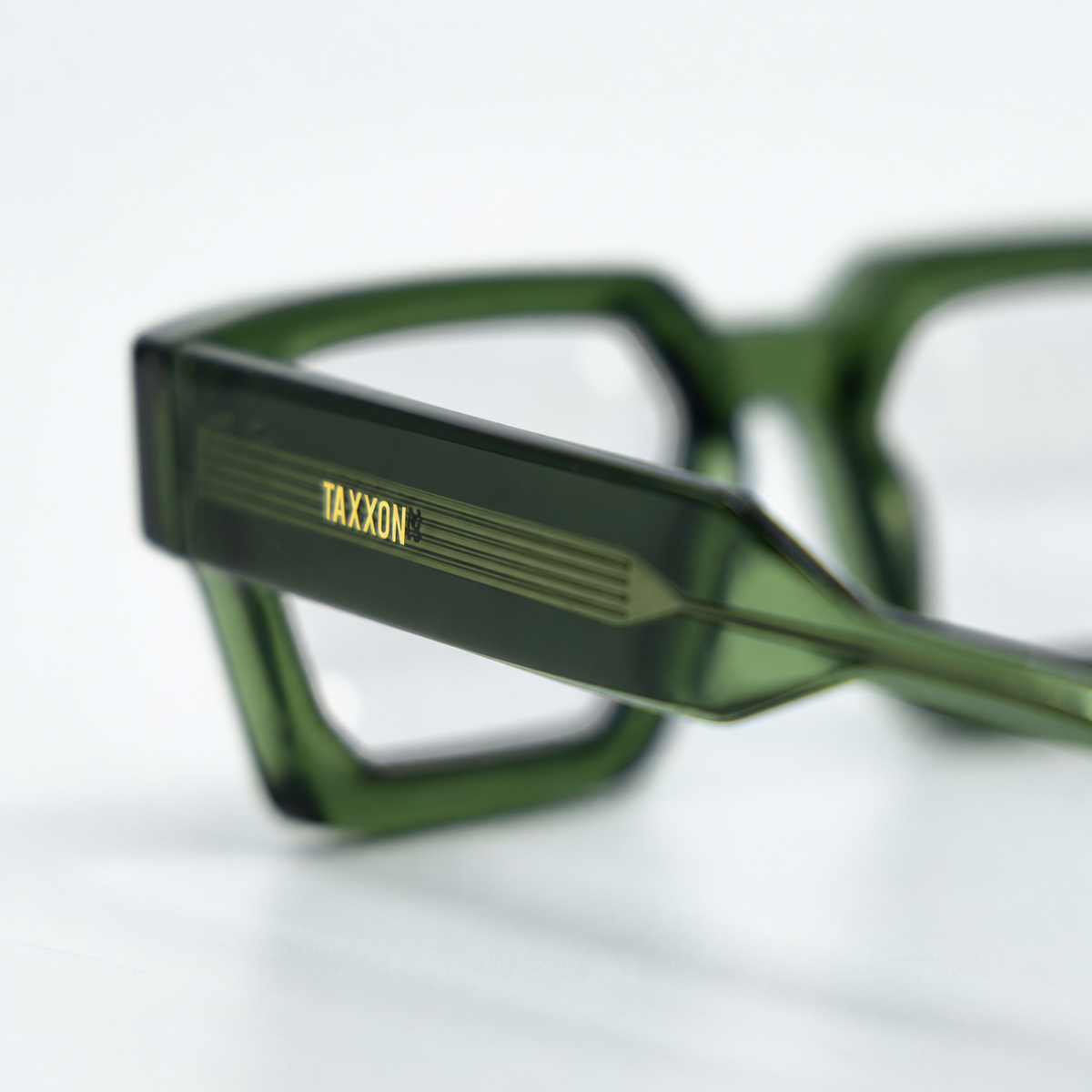 008 Olive optical frame by Taxxon — detail