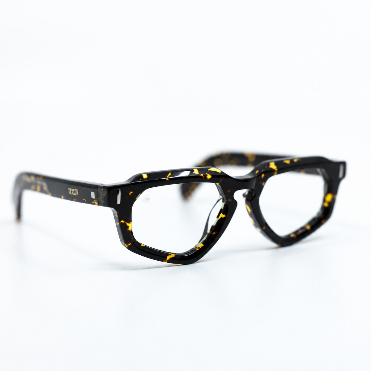 Avitio Havana optical frame by Taxxon — 45° view