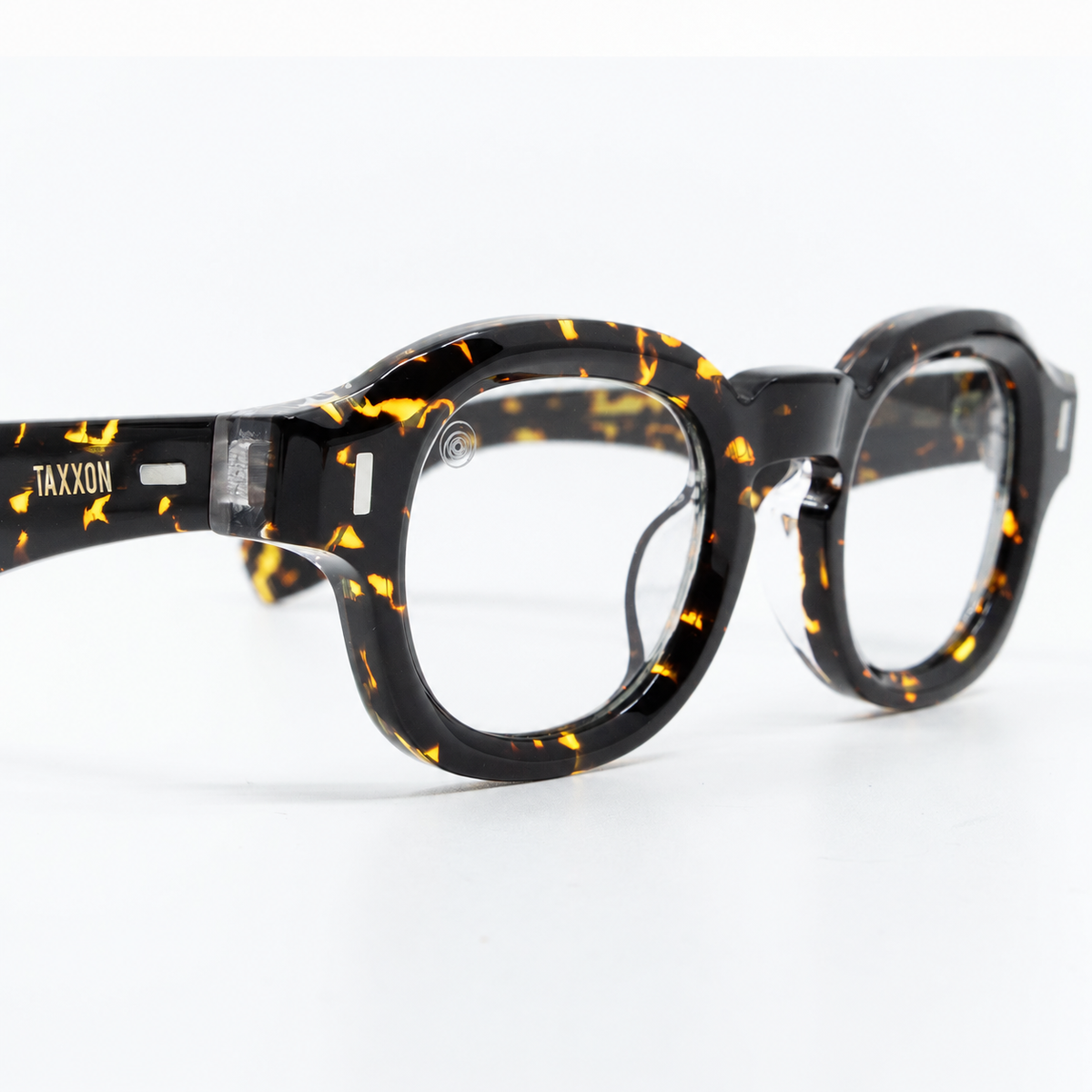 Tom Havana optical frame by Taxxon — detail